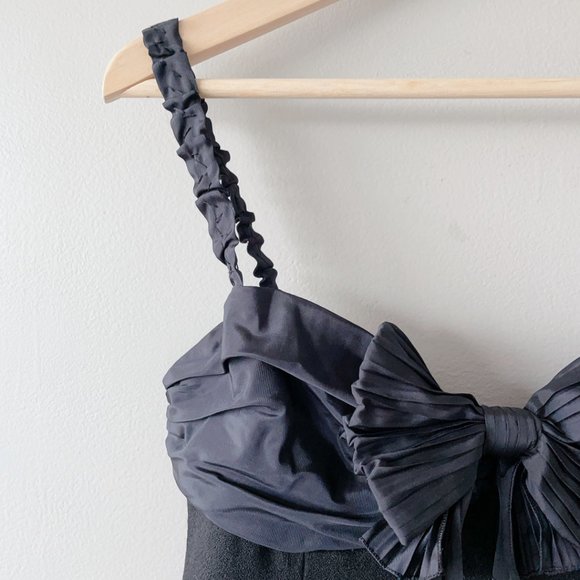 Moschino Cheap & Chic Midi length black dress 100% virgin wool women's s… - Picture 4 of 14